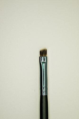 Algopix Similar Product 8 - 100 Vegan Eyeliner Brush by