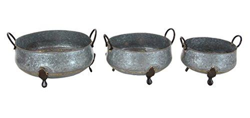 Algopix Similar Product 19 - Benzara Attractively Styled Metal