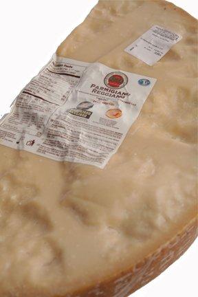 Algopix Similar Product 18 - 1/8 Wheel Reggiano Parmesan 20#