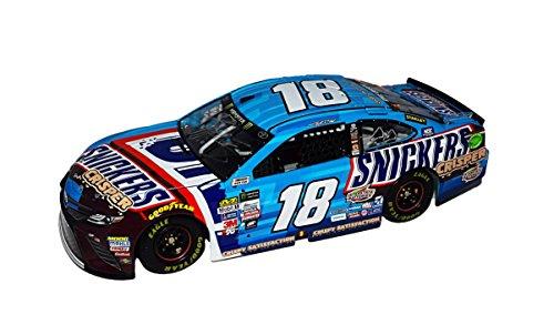 Algopix Similar Product 8 - AUTOGRAPHED 2017 Kyle Busch 18