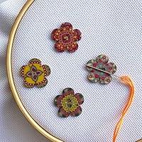 Algopix Similar Product 6 - 4 Pieces Flower Needle Minders Magnetic