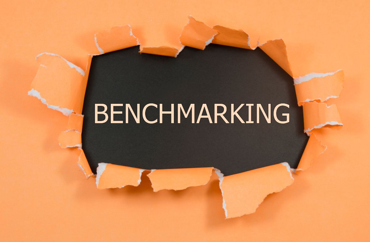 5 Effective Strategies for Competitive Price Benchmarking