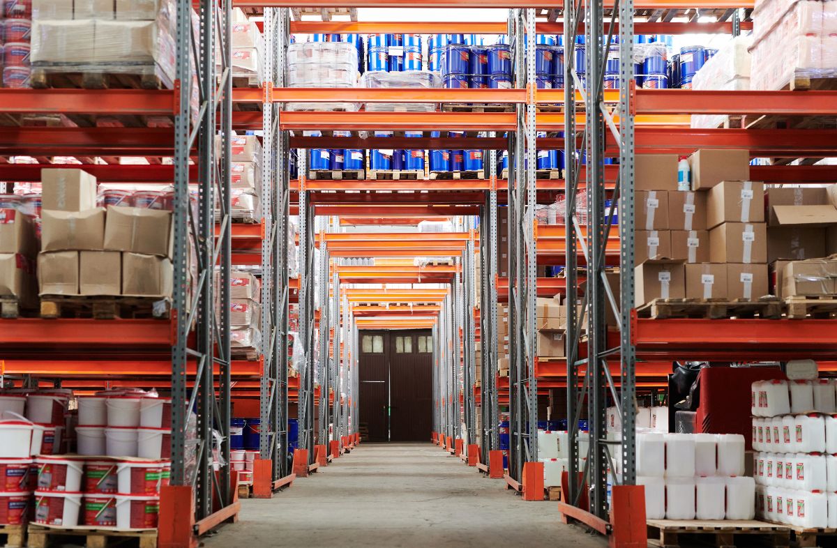 Amazon Warehousing and Distribution: An All-Encompassing Guide